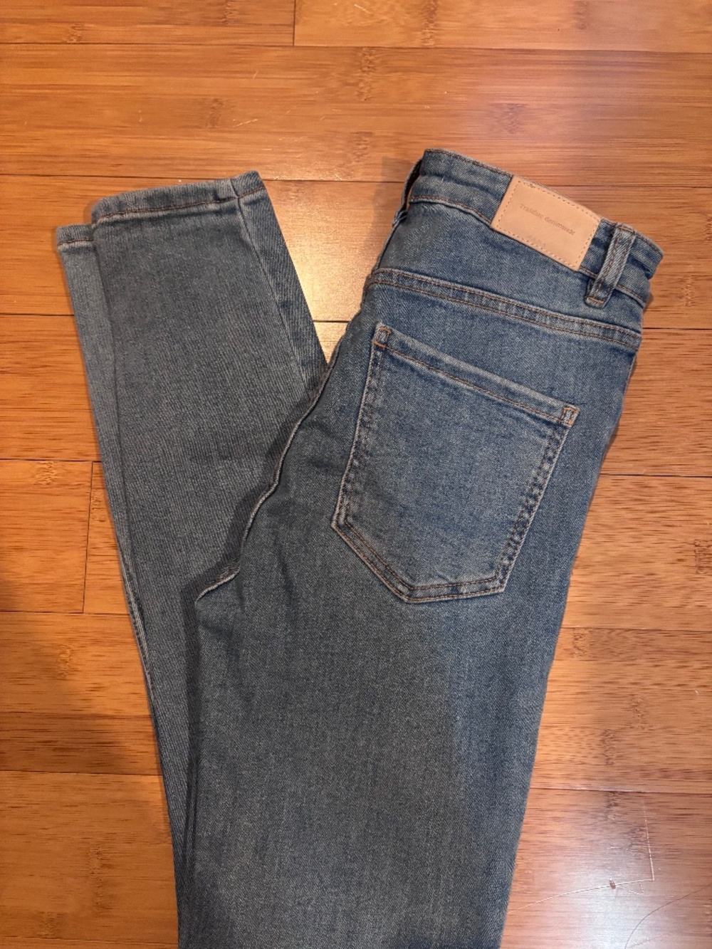 Zara Jeans